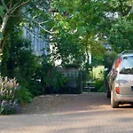 With A Few Bed & Breakfast Amsterdam