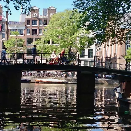 With A Few 2* Amsterdam