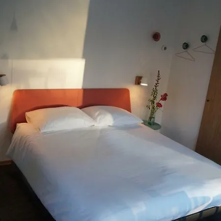 Room With A Few 4* Амстердам